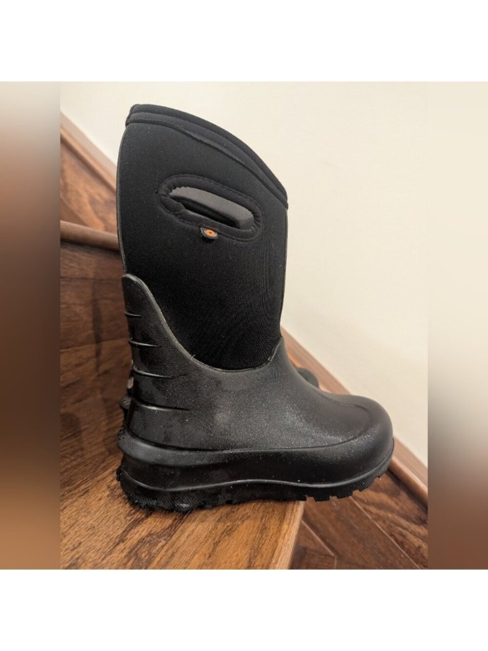 Bogs Neo-Classic boots Solid black Youth Size 1 big kid.